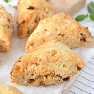 Savory scones with cheddar and sun dried tomatoes