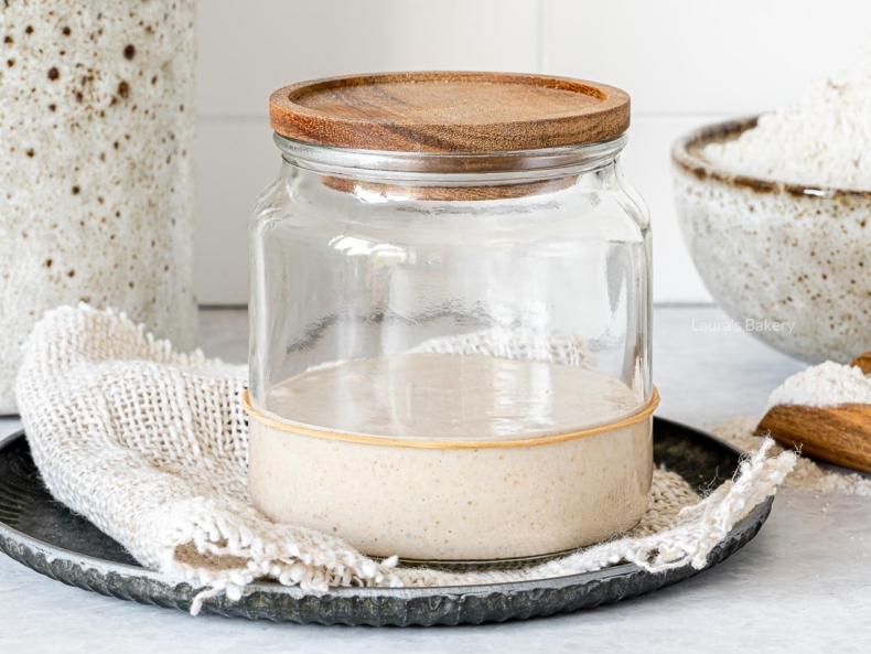 How to make a sourdough starter