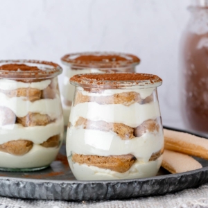 Tiramisu cups