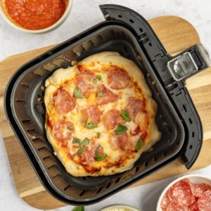 Air fryer pizza