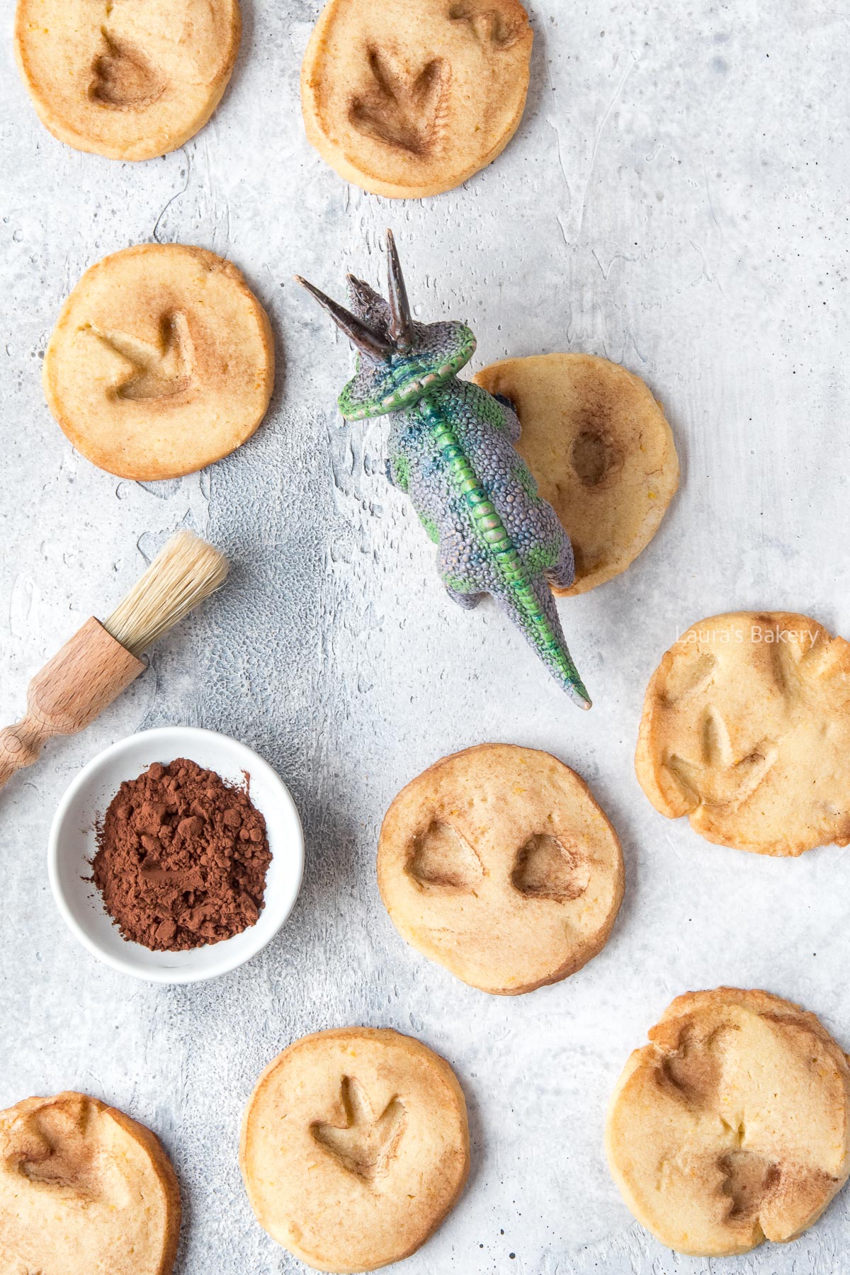 Dinosaur Footprint Cookies