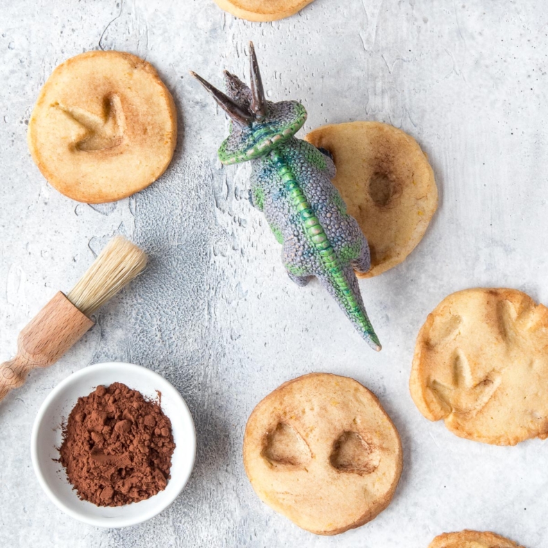 Dinosaur Footprint Cookies