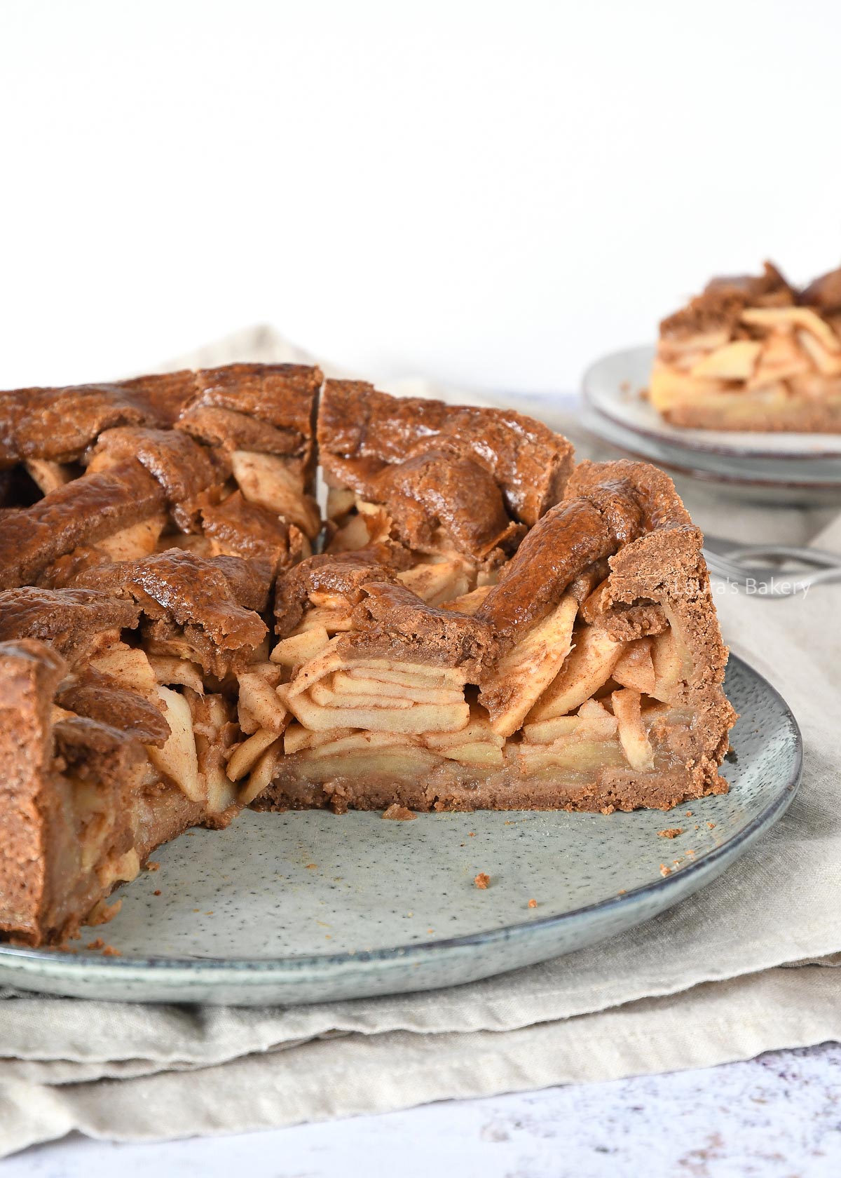 Dutch Speculaas Apple Pie